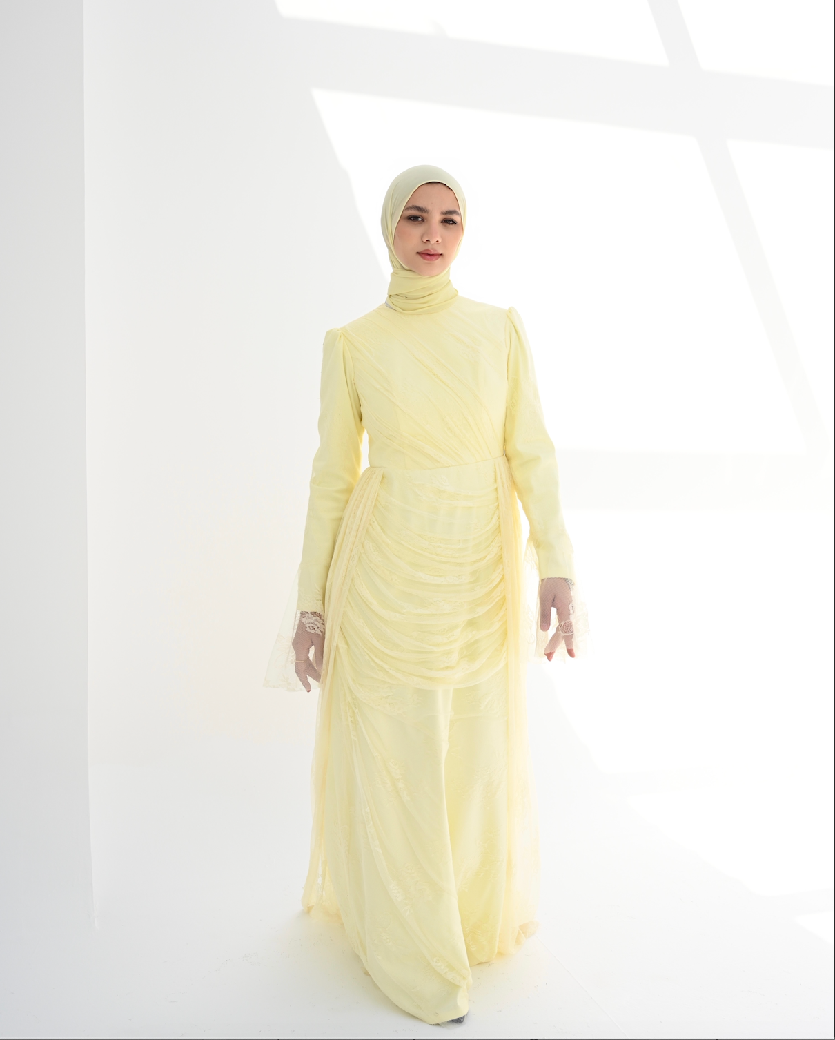 Laura Lace Dress