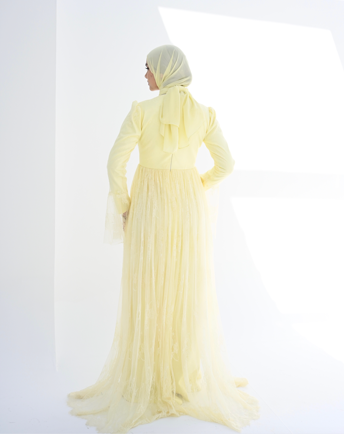 Laura Lace Dress
